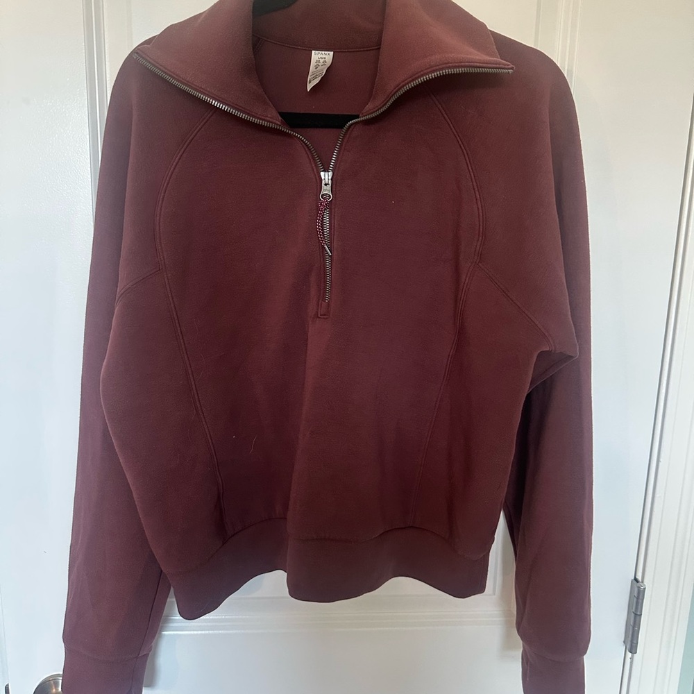 SPANX Maroon AirEssentials Matching Set, Top L, Bottoms XL